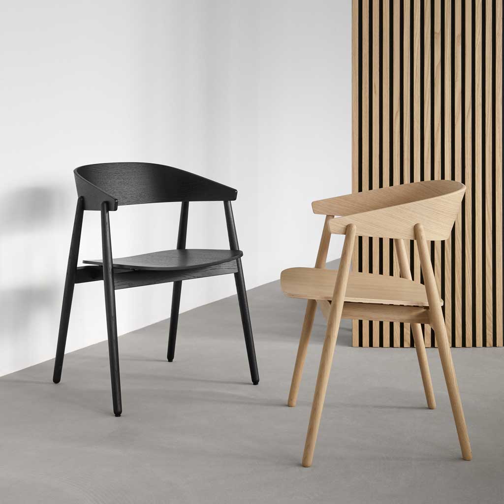 Andersen Furniture - AC2 Chair - Designerstuhl mit Armlehnen und Polster