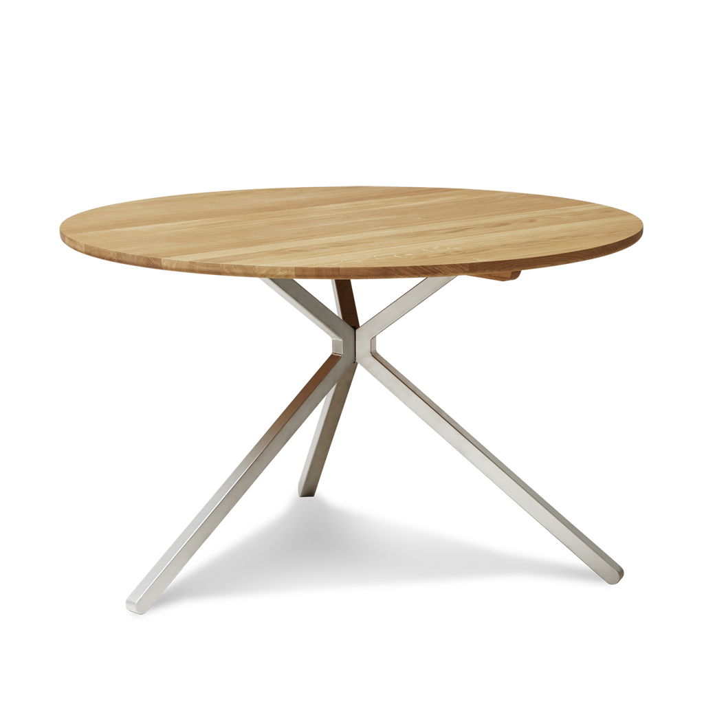 Form und Refine - Frisbee Table - runder Esstisch aus Holz und Stahl