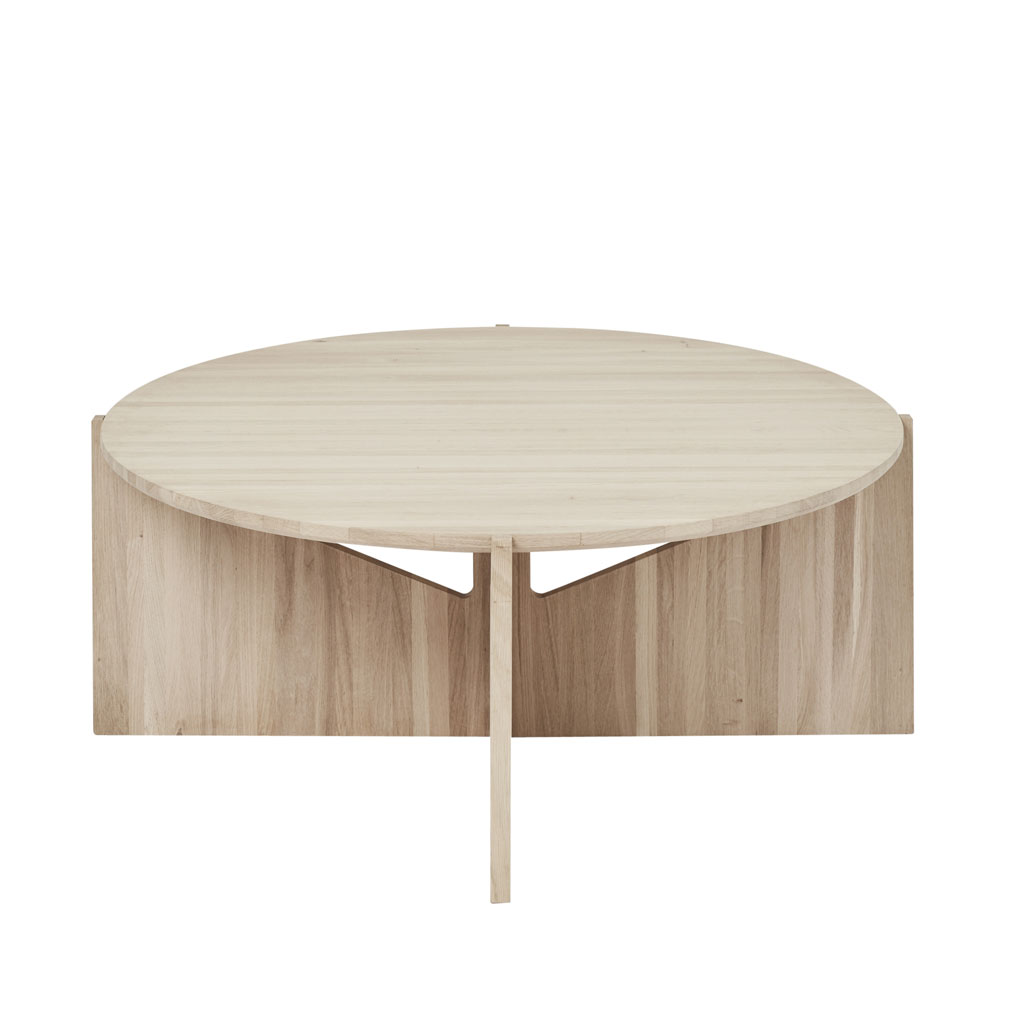 Kristina Dam - XL Table - Sofatisch aus Holz im geometrischen Design