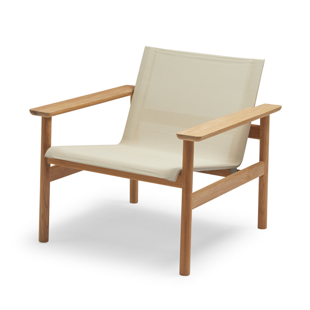 Skagerak - Pelagus Lounge Chair - sandfarbener Loungestuhl aus Teakholz