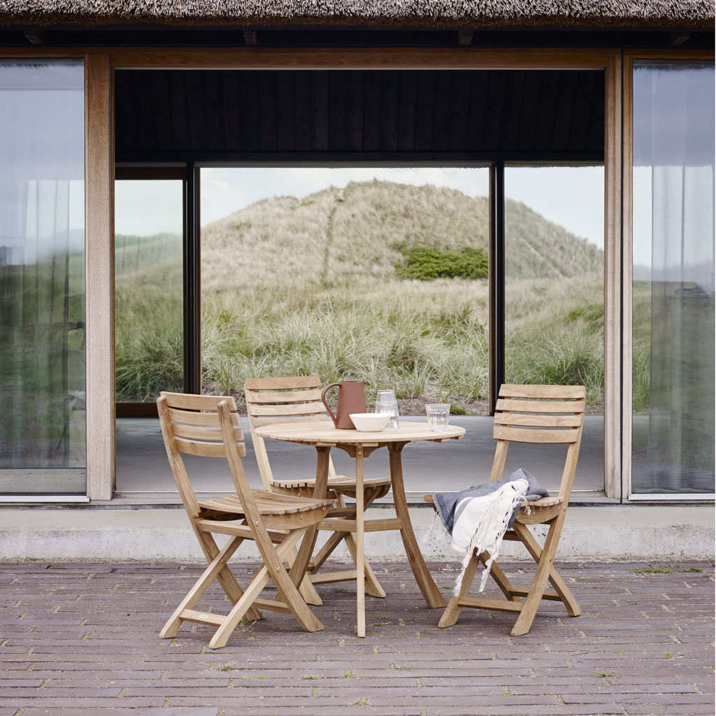 Skagerak - Vendia - kleine Gartensitzgruppe mit rundem Tisch aus Teak