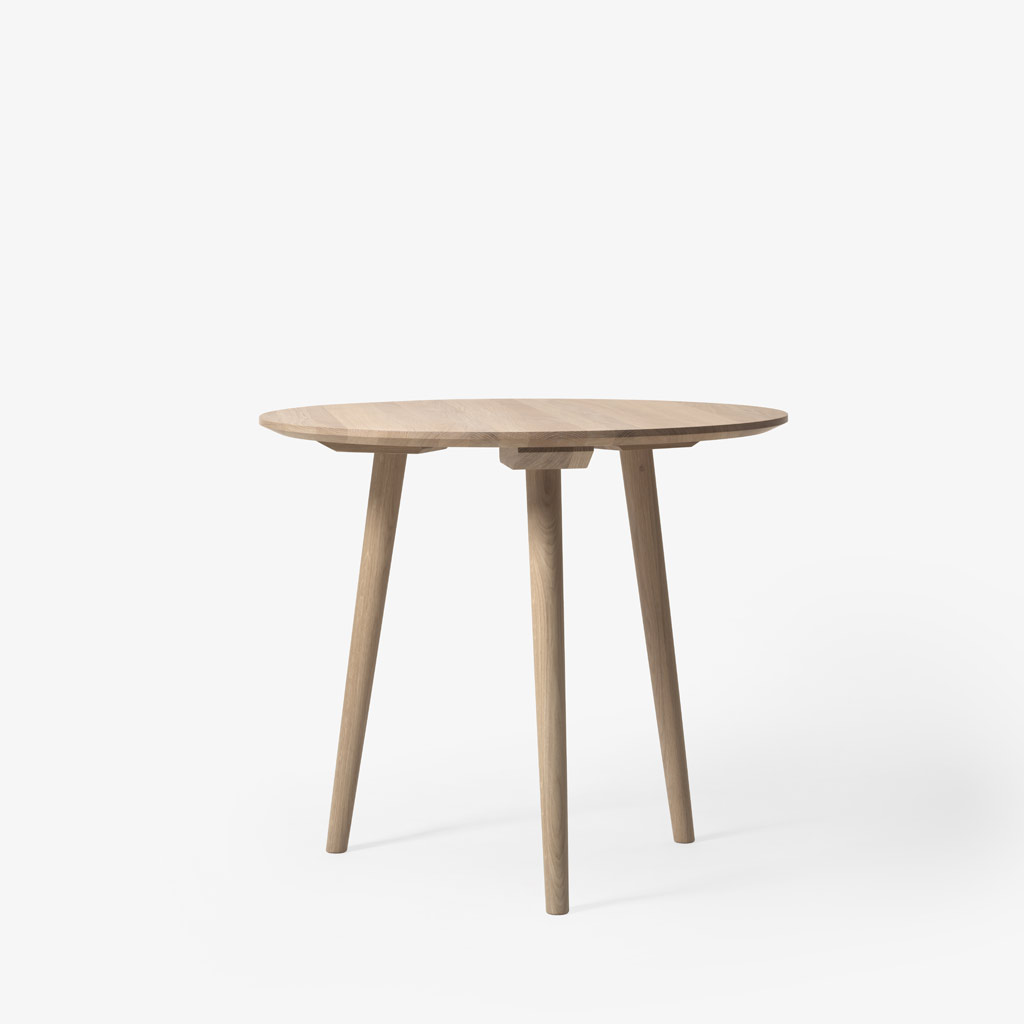undtradition - In Between SK3 - runder Design Tisch mit 90cm Durchmesser